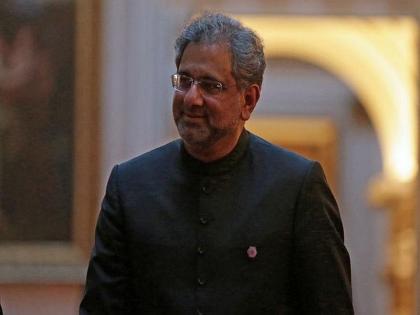 Former Pakistan Prime Minister Shahid Khaqan Abbasi has been arrested by National Accountability Bureau - Pakistan Media | पाकिस्तानचे माजी पंतप्रधान शाहिद अब्बासी यांना अटक