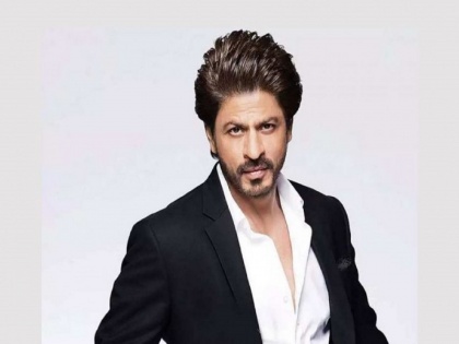 Shah Rukh Khan has turned down offers of big movies in the last 20 months | बाबो..! शाहरुख खानने मागील 20 महिन्यात नाकारल्या मोठ्या चित्रपटांच्या ऑफर्स
