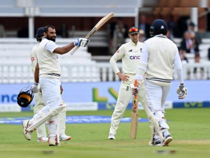 India vs England 2nd Test Live Score : India have declared at 298/8. England need 272 in 60 overs to win the Lord's Test. | India vs England 2nd Test : जसप्रीत बुमराह-मोहम्मद शमी जोडीनं इंग्लंडला धु धु धुतले...; टीम इंडियानं तगडे आव्हान उभे केले!