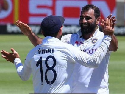 IND vs SA, 3rd Test Day 2 Live Updates : Virat Kohli completed 100 catches in Test cricket, Double strike for Mohammed Shami | IND vs SA, 3rd Test Live Updates : मोहम्मद शमीच्या एका षटकानं आफ्रिकेला दाखवले तारे; विराट कोहलीनं साजरे केले शतक 'न्यारे'!