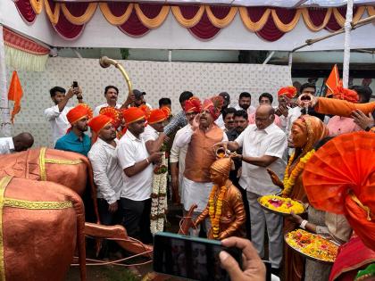 sharad pawar said should take the example of shiva chhatrapati | ‘शिवछत्रपतीं’कडून रयतेचं राज्य चालवण्याचा आदर्श घ्यावा: शरद पवार