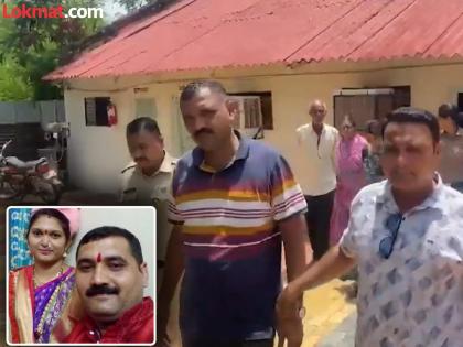 Dhule Sharda Bagul father had given Kapil Bagul two lakh rupees but the harassment continued | दोन लाख देऊनही सुरु होता शारदाचा छळ; कपिलने पत्नीला मुलांसह भरपावसात काढलं होतं घराबाहेर Dhule Sharda Bagul father had given Kapil Bagul two lakh rupees but the harassment continued | दोन लाख देऊनही सुरु होता शारदाचा छळ; कपिलने पत्नीला मुलांसह भरपावसात काढलं होतं घराबाहेर