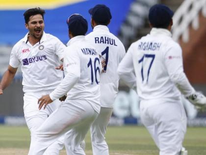 IND vs SA, 2nd Test Live Updates : Shardul Thakur finishes with 7 for 61 as South Africa are bowled out for 229, a lead of 27 runs | IND vs SA, 2nd Test Live Updates : शार्दूल ठाकूरनं कमालच केली, ७ विकेट्स घेत दक्षिण आफ्रिकेची वाट लावली; २९ वर्षांपूर्वीचा मोडला मोठा विक्रम