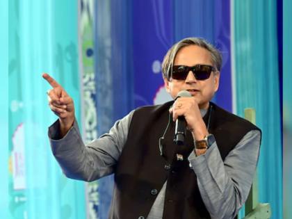 How is the work done for the country anti-party? Congress leader Shashi Tharoor takes a dig at his own party | देशासाठी केलेले काम पक्षविरोधी कसे? काँग्रेस नेते शशी थरूर यांचा आपल्याच पक्षाला टोला How is the work done for the country anti-party? Congress leader Shashi Tharoor takes a dig at his own party | देशासाठी केलेले काम पक्षविरोधी कसे? काँग्रेस नेते शशी थरूर यांचा आपल्याच पक्षाला टोला