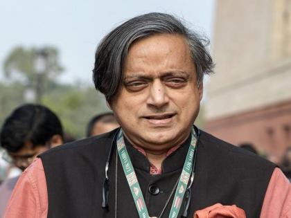 Shashi Tharoor's support for lateral entry, "this is the mandatory way to bring experts into service".   | "तज्ज्ञांना सेवेत आणण्याचा हाच अनिवार्य मार्ग’’, लेटरल एंट्रीला शशी थरूर यांचा पाठिंबा  