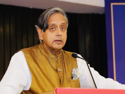 Bill to remove CM-PM and ministers from office is appropriate; Support from Shashi Tharoor | CM-PM आणि मंत्र्यांना पदावरुन हटवण्याचे विधेयक योग्य; शशी थरुर यांचा पाठिंबा