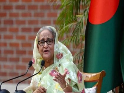 Bangladesh EX Prime Minister Sheikh Hasina has issued her first statement since fleeing the country | "ज्यांनी माझ्या वडिलांचा अपमान केलाय त्यांना..."; देश सोडल्यानंतर शेख हसीनांनी सोडलं मौन