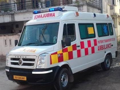 Coronavirus: Grandmother's life saved by ambulance; Timely treatment with the help of social organization | रूग्णवाहिकेमुळे वाचले आजीबाईंचे प्राण; सामाजिक संस्थेची मदतीनं वेळीच उपचार 