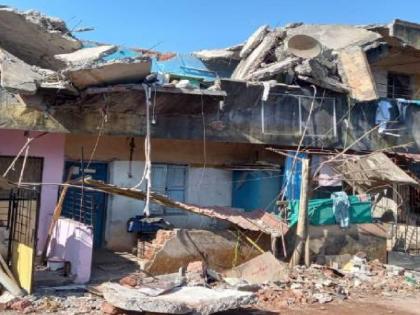 Terrible explosion in Shetyenagar Ratnagiri: Last farewell to deceased mother and daughter | Ratnagiri News: शेट्येनगरातील भीषण स्फोट: मृत्युमुखी मायलेकींना दिला अखेरचा निरोप