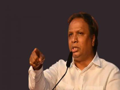 BJP Mumbai President Ashish Shelar criticized Aditya Thackeray | शंकेखोरांचा कोथळा काढण्यासाठी वाघनखांचा कार्यक्रम; आशिष शेलारांचा ठाकरे गटाला टोला