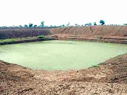 Solapur district is the best place in the farming scheme after the water level | जलयुक्तनंतरमागेल त्याला शेततळे योजनेत सोलापूर जिल्हा अव्वल