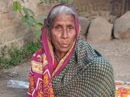 The 85-year-old grandmother will go on hunger strike for the village road in Buldhana | हे काय...बुलढाण्यात गावच्या रस्त्यासाठी ८५ वर्षीय आजीच करणार उपोषण