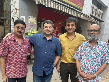 "Sankrant was so sweet... 3 veterans of theater met", Sankarshan Karhad's post is in discussion | "संक्रांत कित्ती गोड झाली... नाट्य क्षेत्रातले ३ दिग्गज भेटले", संकर्षण कऱ्हाडेची पोस्ट चर्चेत