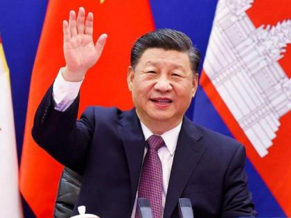 Will China's top leader step down? Power-sharing begins | चीनचे सर्वोच्च नेते सत्ता सोडणार? शी जिनपिंग यांनी कम्युनिस्ट पक्षातील संबंधितांना अधिकार सोपवण्यास सुरुवात केली Will China's top leader step down? Power-sharing begins | चीनचे सर्वोच्च नेते सत्ता सोडणार? शी जिनपिंग यांनी कम्युनिस्ट पक्षातील संबंधितांना अधिकार सोपवण्यास सुरुवात केली