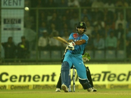 India kept the target of 203 runs to win against New Zealand | भारतानं न्यूझीलंडसमोर विजयासाठी ठेवलं 203 धावांचं लक्ष्य