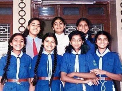 Did you recognize this bollyood actress her school days photo viral | या 7 मुलींपैकी एक मुलगी आज बॉलिवूडवर गाजवतेय राज्य, ओळखा पाहू कोण आहे अभिनेत्री