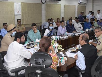 Chief Minister Eknath Shinde has announced a decision to free toll on vehicles of Warkaris going for Ashadi Wari. | वारकऱ्यांना, विठ्ठलभक्तांना टोल माफ; मुख्यमंत्र्यांची मोठी घोषणा, त्यांच्या सुरक्षेकडे लक्ष देण्याच्या सूचना