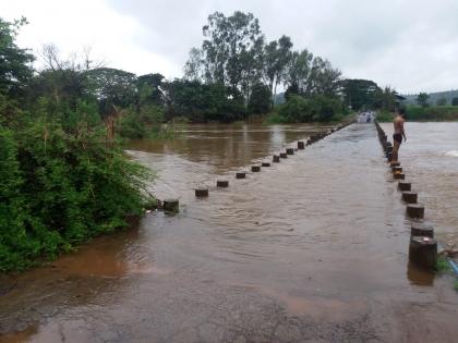 Out of all the rivers, including Panchang, excessive rainfall in the skyscraper | पंचगंगेसह सर्वच नद्या पात्राबाहेर, गगनबावड्यात अतिवृष्टी