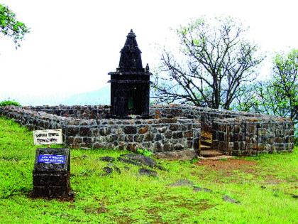 Shri Shirikai Devi, Goddess of the fort Raigad; Shastri | किल्ले रायगडाची गडदेवता श्री शिर्काई देवी; शिवपूर्वकालीन दगडी मूर्ती