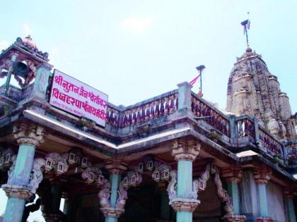 Waiting for 'B' quality of Shirpur Jain pilgrimage; Religious festivals | शिरपूर जैन तीर्थक्षेत्राला ‘ब’ दर्जाची प्रतीक्षा; धार्मिक उत्सवांची रेलचेल