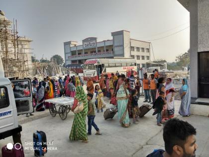 Due to Jainas Kashi, Shirpur region famous for the devotees | जैनांची काशी म्हणून प्रसिद्ध असलेल्या शिरपुरात भाविकांची मांदियाळी