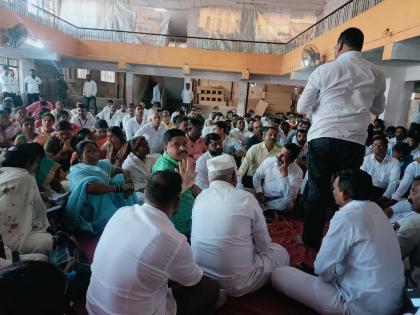 Gram Sabha of Shirval Gram Panchayat turned stormy, resolution to hold special meeting for prohibition of liquor was passed | Satara News: शिरवळ ग्रामपंचायतीची ग्रामसभा ठरली वादळी, दारुबंदीसाठी विशेष सभा घेण्याचा ठराव संमत