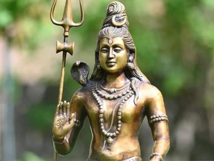 Tomorrow is GuruPradosh; Do Shiva Puja like this at sunset! | उद्या गुरु प्रदोष आहे; सूर्यास्ताच्यावेळी अशी करा शिवपूजा!