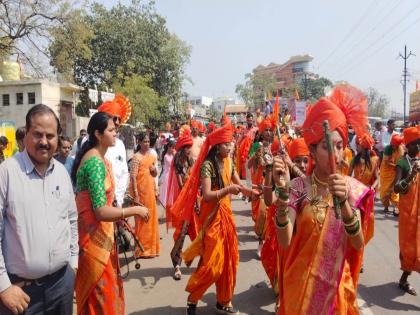 washim shiv jayanti in excitement sadbhavana rally lezim team attracted attention | वाशिम मध्ये शिवजयंती उत्साहात; सद्भावना रॅली, लेझिम पथकाने वेधले लक्ष