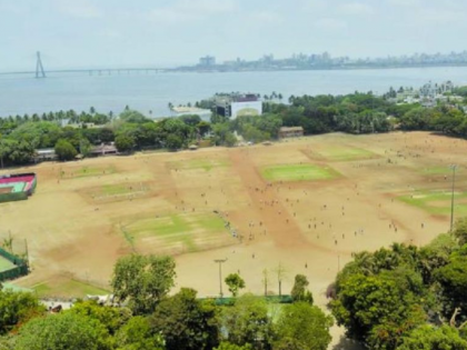 Shivaji Park will be greener! Digging of pits for political events is prohibited | शिवाजी पार्क होणार हिरवेगार! राजकीय कार्यक्रमांसाठीही खड्डे खोदण्यास मनाई 