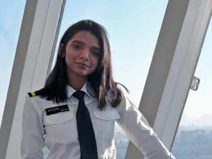 Shivani Subodh Nagvekar from Ratnagiri ready for two thousand hours of flying | रत्नागिरीची शिवानी दोन हजार तासांच्या विमान उड्डाणासाठी सज्ज