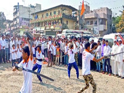 Welcome to the great enthusiasm of the Shivarat Yatra in Kamshet | शिवरथ यात्रेचे कामशेतमध्ये मोठ्या उत्साहात स्वागत