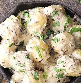 Shravan Special Recipe : उपासासाठी खास दह्यातला बटाटा, ५ मिनिटांत पोटभरीचा चविष्ट पदार्थ