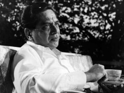 लेख: ‘त्या’ गोष्टी डॉ. श्रीराम लागू यांनी लिहिण्याचे टाळले!