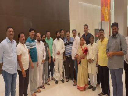 Shiv Sena Gulabrao Patil, Yogesh Kadam, Nirmala Gavit, Chandrakant Patil involved in Eknath Shinde's Group | शिवसेनेची मुलुख मैदानी तोफ एकनाथ शिंदेंच्या गळाला; समर्थक आमदारांची संख्या वाढली