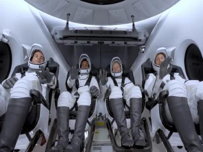 History made! Shubanshu Shukla reaches International Space Station in 'Dragon', will conduct research for 14 days | इतिहास घडला! 'ड्रॅगन'मधून शुभांशु शुक्ला आंतरराष्ट्रीय अंतराळ स्थानकावर पोहोचले, १४ दिवस करणार संशोधन History made! Shubanshu Shukla reaches International Space Station in 'Dragon', will conduct research for 14 days | इतिहास घडला! 'ड्रॅगन'मधून शुभांशु शुक्ला आंतरराष्ट्रीय अंतराळ स्थानकावर पोहोचले, १४ दिवस करणार संशोधन