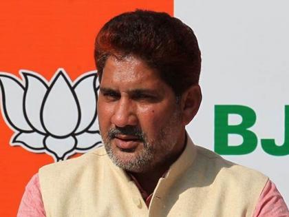 Haryana stalking incident: 'Varnika is like my daughter', says BJP's Subhash Barala | वर्णिका कुंडू माझ्या मुलीसारखी, सुभाष बराला यांचं स्पष्टीकरण