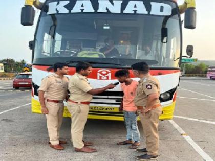 Inspection of vehicle drivers by sub-regional transport department on Sindhudurga highway | सिंधुदुर्गात महामार्गावर उपप्रादेशिक परिवहन विभागाकडून वाहन चालकांची तपासणी