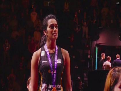 BWF World C'ships 2019 final: Highlights of PVSindihu fulfills a perfect week in Basel securing the first world title of her career | BWF World C’ships 2019 final : याची देही याची डोळा, पाहा 'सुवर्णसिंधू'च्या ऐतिहासिक विजयाचा सोहळा