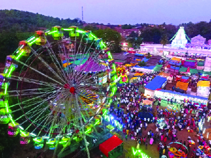 The crowd of devotees also got crowded | मोडयात्रेलाही भाविकांची तुडुंब गर्दी