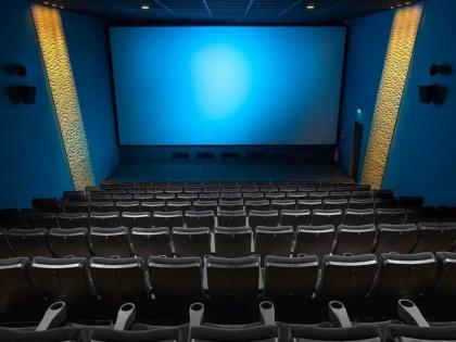 Abolish oppressive conditions; revive one-screen cinemas; submit complaints to the government from various institutions including producers, directors | जाचक अटी रद्द करा; एक पडदा चित्रपटगृह जगवा, निर्माते, दिग्दर्शकांसह विविध संस्थांचे सरकारला साकडे Abolish oppressive conditions; revive one-screen cinemas; submit complaints to the government from various institutions including producers, directors | जाचक अटी रद्द करा; एक पडदा चित्रपटगृह जगवा, निर्माते, दिग्दर्शकांसह विविध संस्थांचे सरकारला साकडे