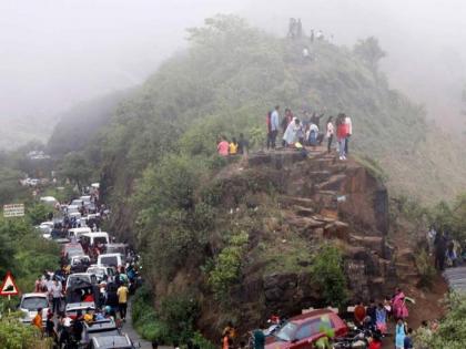 A college youth who came for a trip to Sinhagad drowned in an elephant tank | सिंहगडावर सहलीसाठी आलेल्या महाविद्यालयीन युवकाचा हत्ती टाकेत बुडून मृत्यू