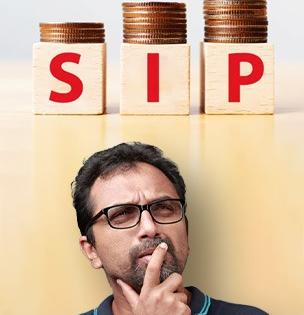 SIP Investment : ५ वर्षांपर्यंत चालवा ₹५००, ₹१०००, ₹१५००, ₹२००० ची SIP; किती मिळेल रिटर्न? पाहा कॅलक्युलेशन