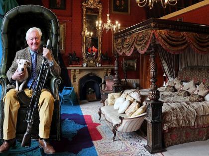 ७९ वर्षीय अब्जाधीश वारसदाराच्या शोधात! पत्नी हवी म्हणून जाहिरात काढली, वर्षाला ६० लाख पगार देणार, काम एकच...