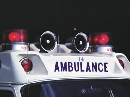 Coronavirus mumbai police caught one man who mounted ambulance siren on his car kkg | Coronavirus: गाडीवर रुग्णवाहिकेचा सायरन लावला, कोरोना कोरोना म्हणत फिरला; अखेर पोलिसांनी धरला