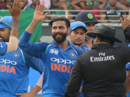 Asia Cup 2018: Ravindra Jadeja take three wickets after four years | Asia Cup 2018: तब्बल चार वर्षांनंतर रवींद्र जडेजाने केला हा पराक्रम