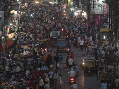 Excitement in Nagpur market, merchants rejoicing |  नागपूरच्या बाजारपेठेत उत्साह, व्यापारी आनंदात