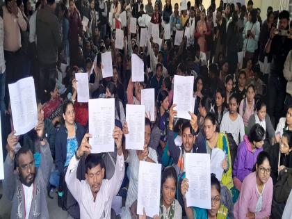 Sarathi, Barti, Mahojyoti Students Boycott Over Controversial Exam | सारथी, बार्टी, महोज्योतीची वादग्रस्त परिक्षेवर विद्यार्थ्यांचा बहिष्कार