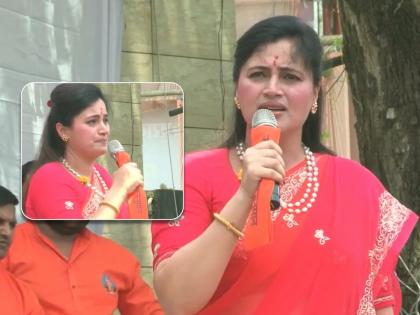 How was the night in the lockup? Navneet Rana broke down in tears on stage, Target Uddhav Thackeray | लॉकअपमध्ये कशी घालवली रात्र? स्टेजवर नवनीत राणांना अश्रू अनावर, काय घडलं?