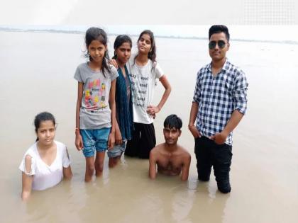 Five children of the same family drowned while saving the drowning Anshika, the last group photo before the accident came to light | बुडत असलेल्या अंशिकाला वाचवताना एकाच कुटुंबातील पाच मुलं बुडाली, समोर आला दुर्घटनेआधीचा शेवटचा ग्रुप फोटो 