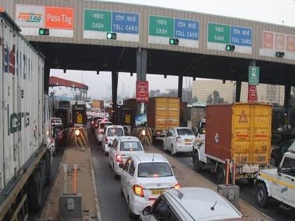 Fastag binding from January 26; Rules for Mumbai-Pune Expressway, Bandra-Worli Bridge | २६ जानेवारीपासून फास्टॅग बंधनकारक; मुंबई-पुणे एक्स्प्रेस-वे, वांद्रे-वरळी सेतूसाठी नियम